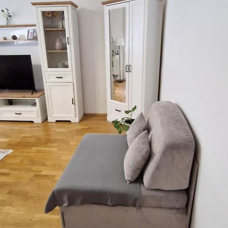Gold 2 Apartman Шопрон Екстериор снимка